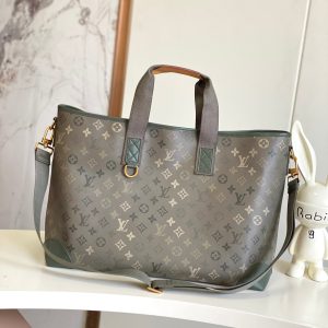 Uptown Tote