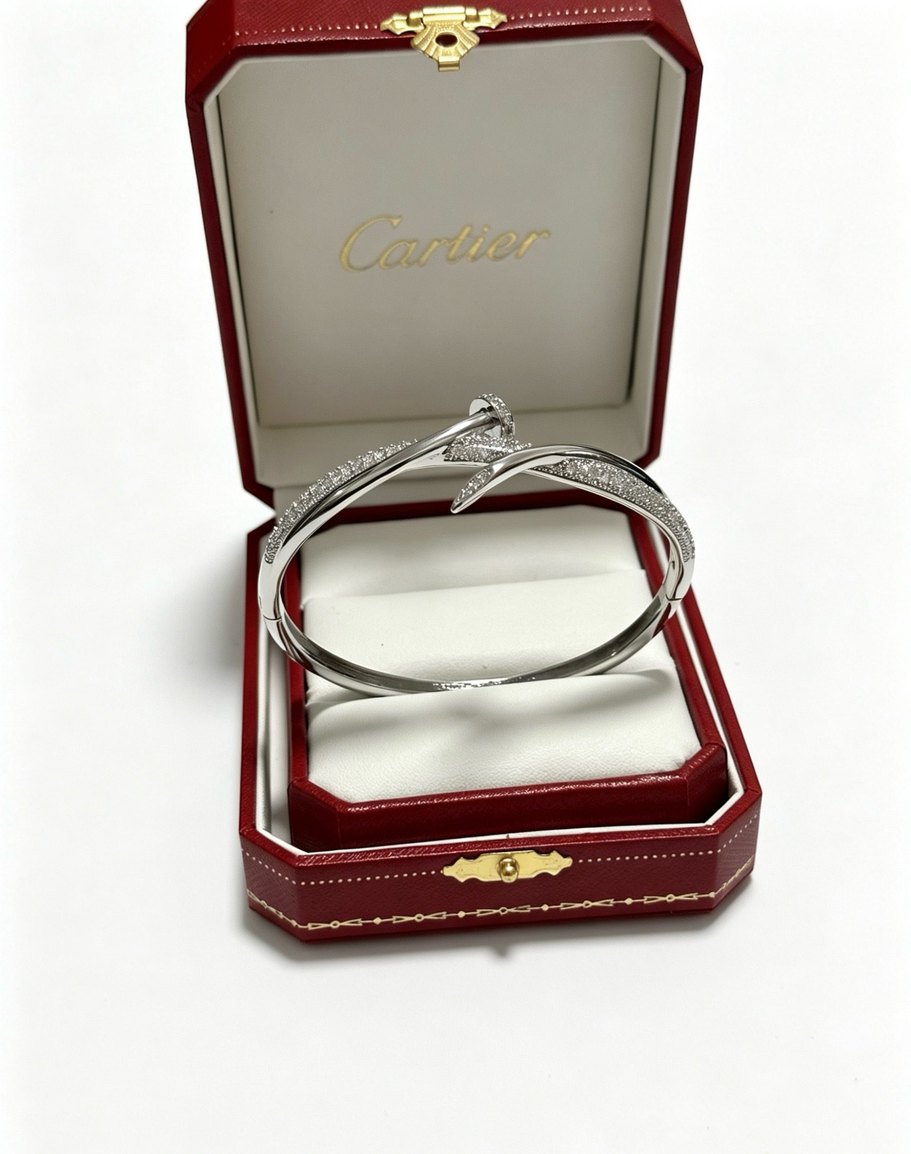 KDY15 Cartier Bracelet and Bangle Collection – V-Gold Material - Image 2