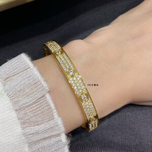 KDY29 Cartier Second-Generation CNC Wide Bracelet with Pavé Diamonds and a Main Diamond
