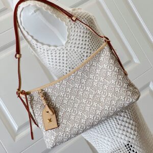 CARRYALL EAST WEST