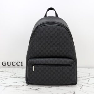Essence Classic medium backpack