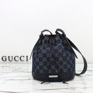 Venice small bucket bag