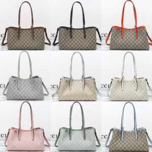 GG Emblem medium tote bag