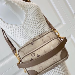 Nil Handbag