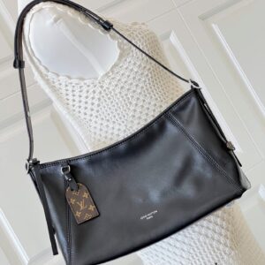 Carryall East West