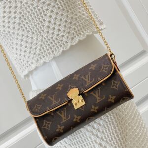 Pochette Camille