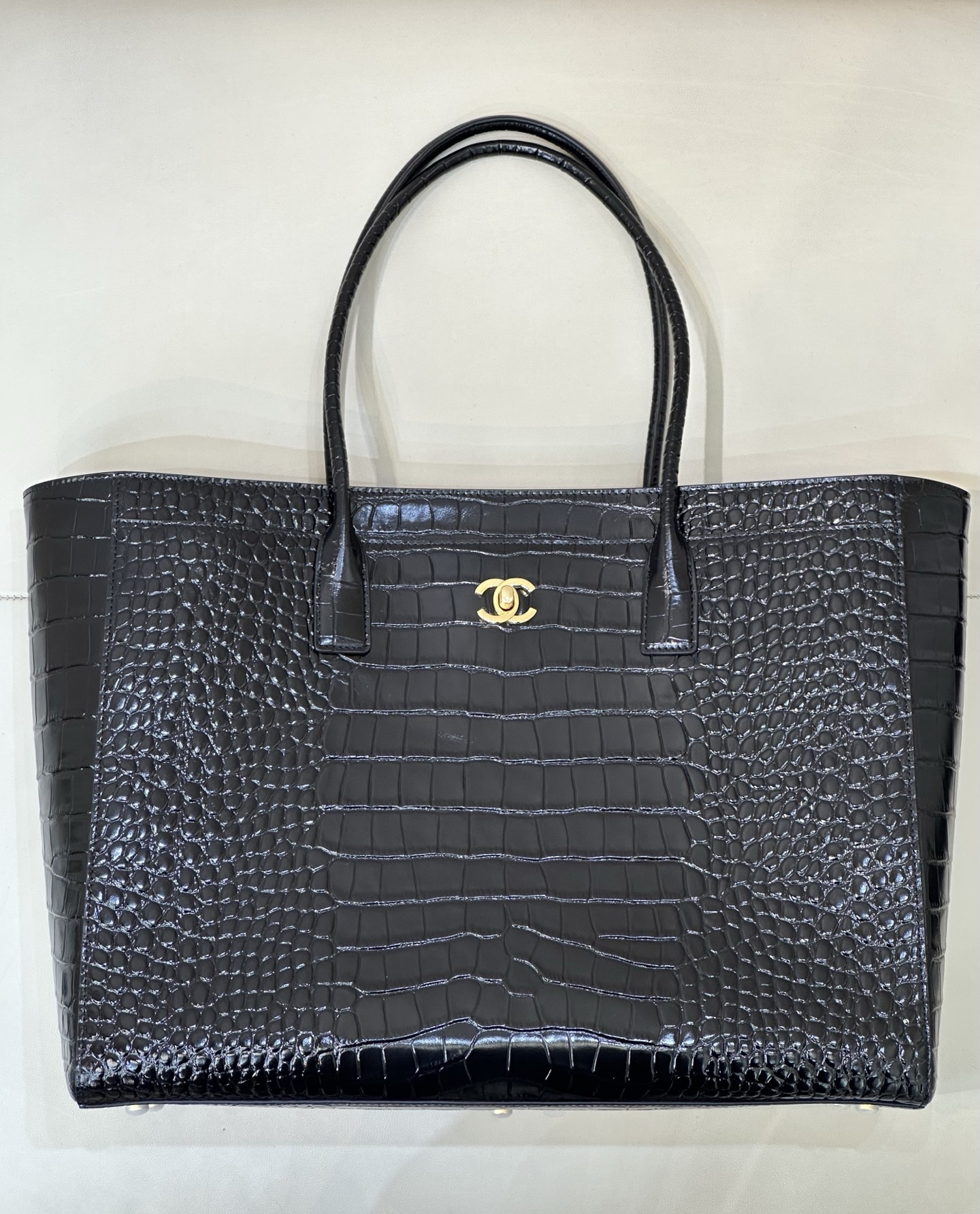 2026 New CEREF Tote Bag, Crocodile Leather - Image 2