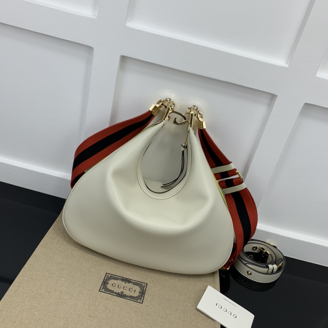 Attache - Image 3