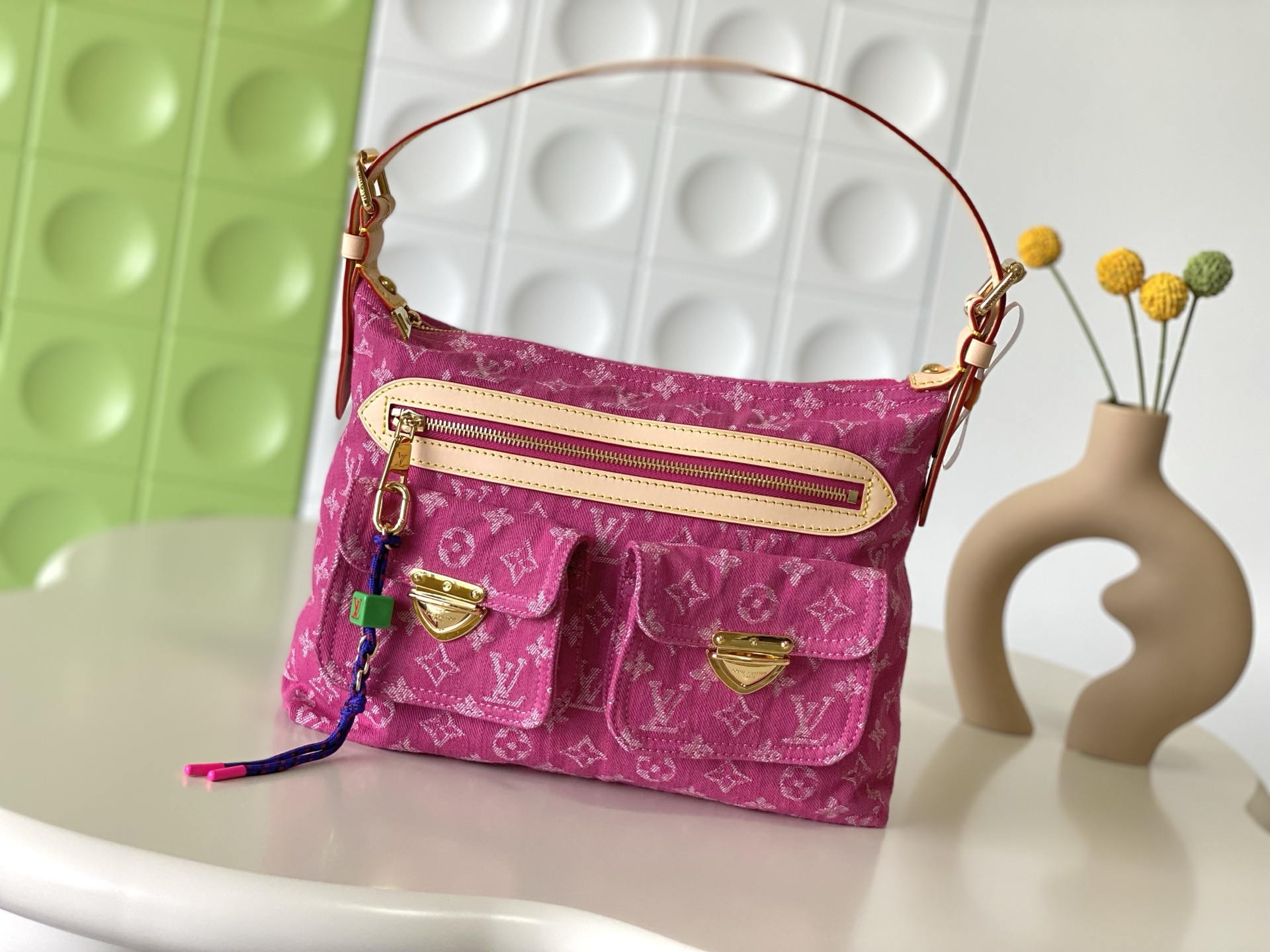BAGGY Handbag - Image 2