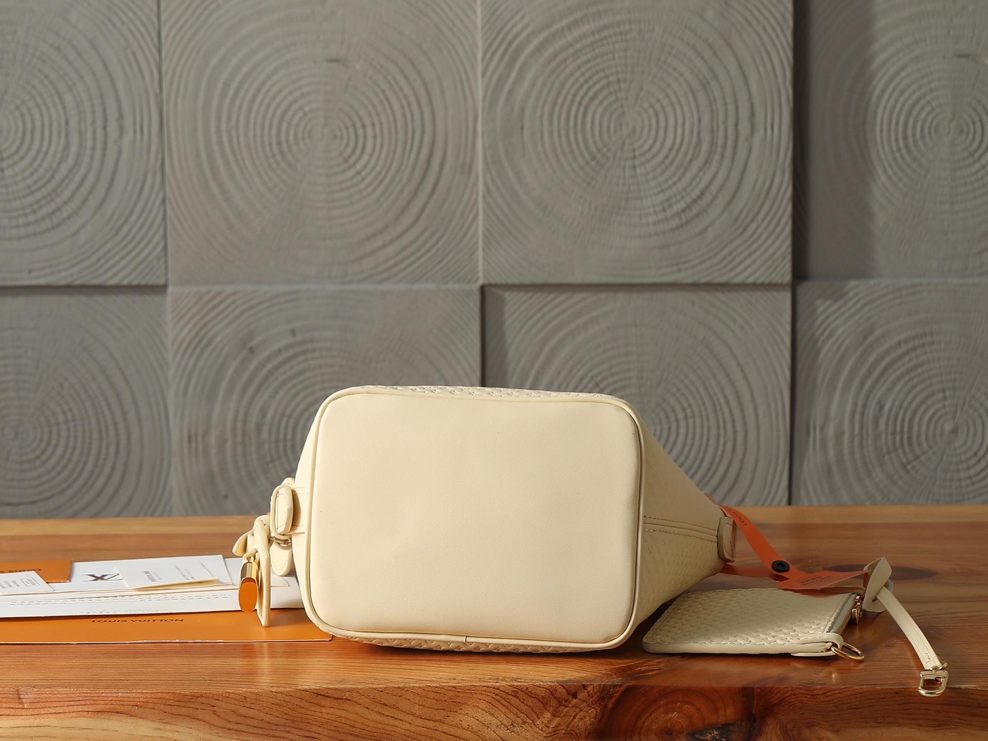 ALL IN BB Handbag - Image 7