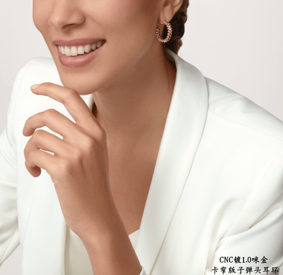 KDY18 Cartier narrow-width stud earrings