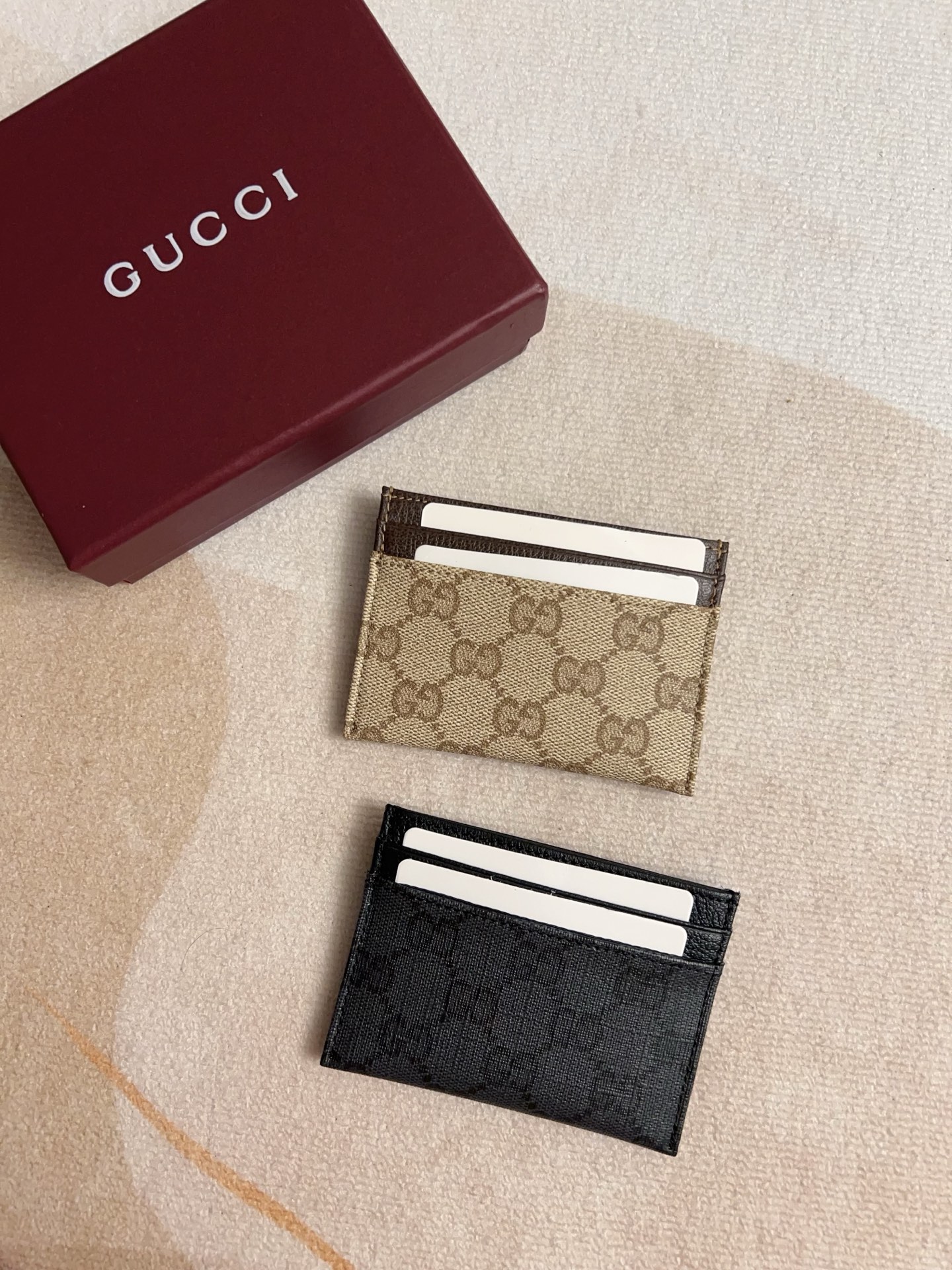 Gucci Essence Classic card case