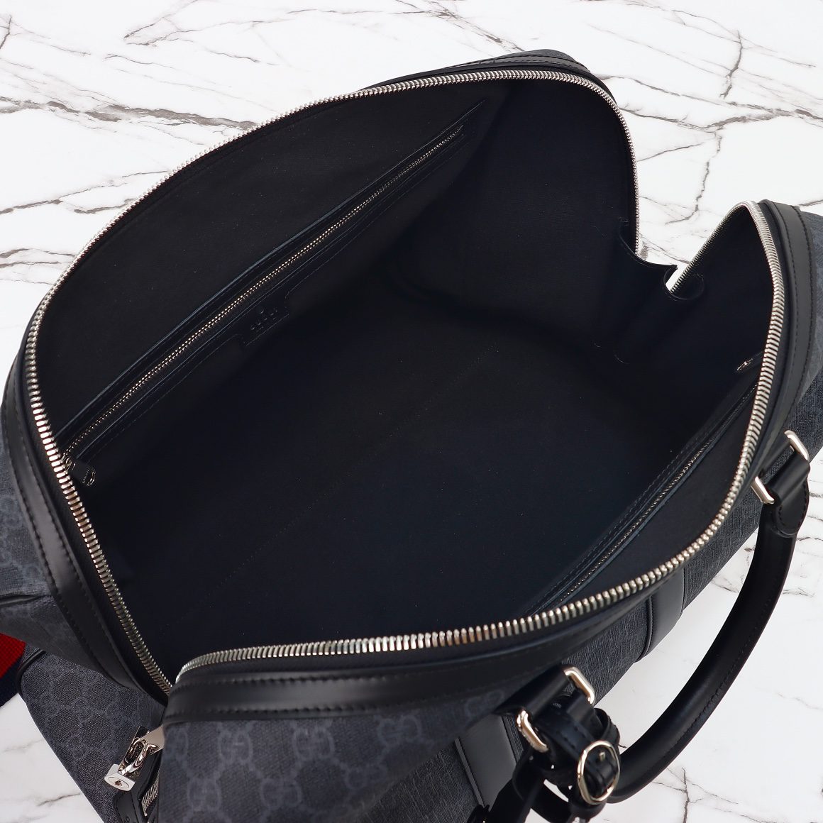 GG Black medium duffle bag - Image 4