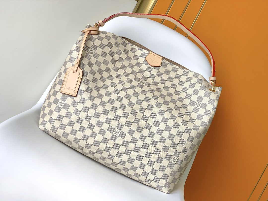 LV Graceful PM MM - Image 11