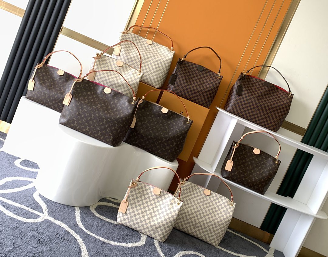 LV Graceful PM MM - Image 2