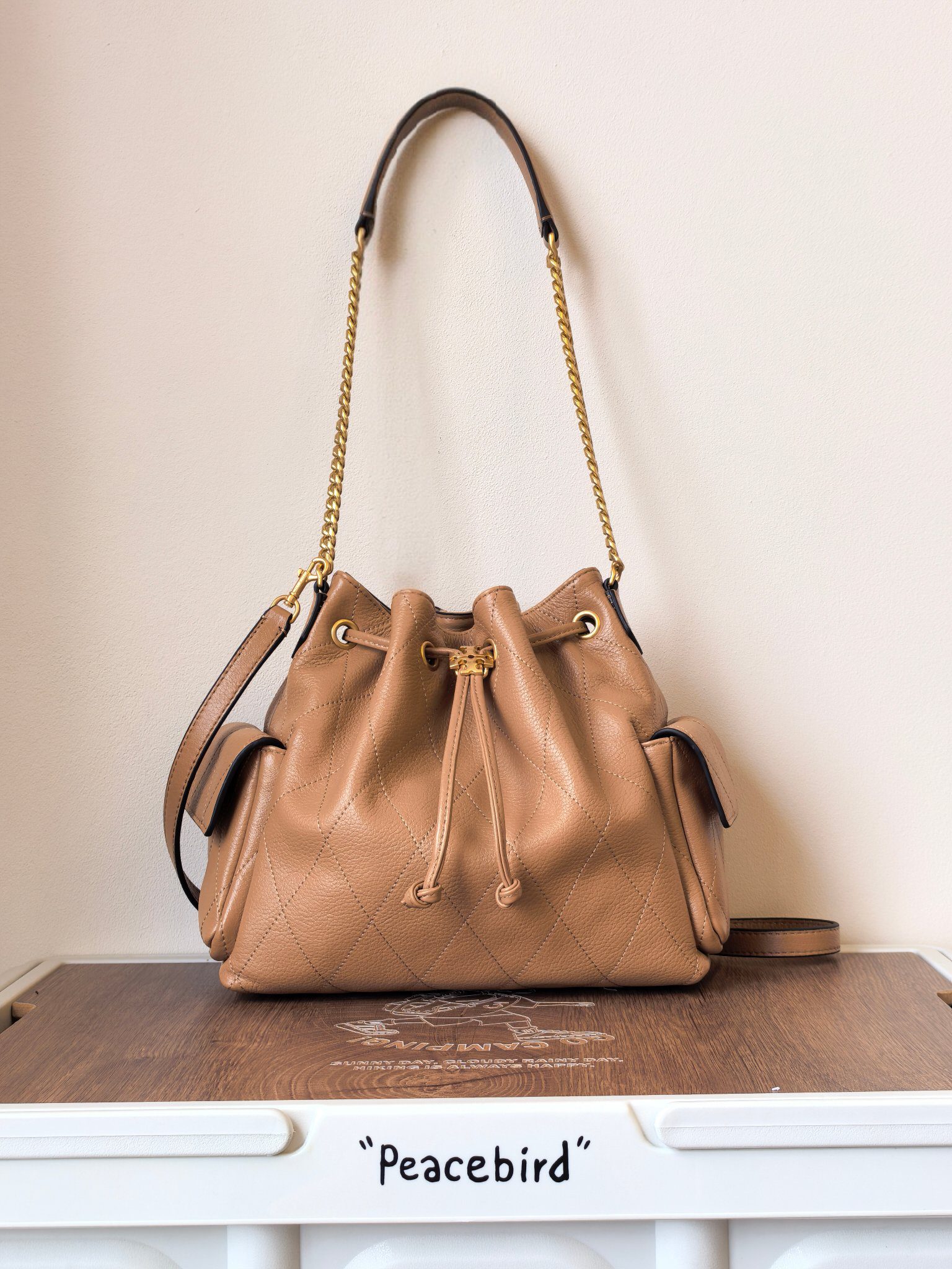 TB Charlie Quilted Drawstring Shoulder Bag - Image 3