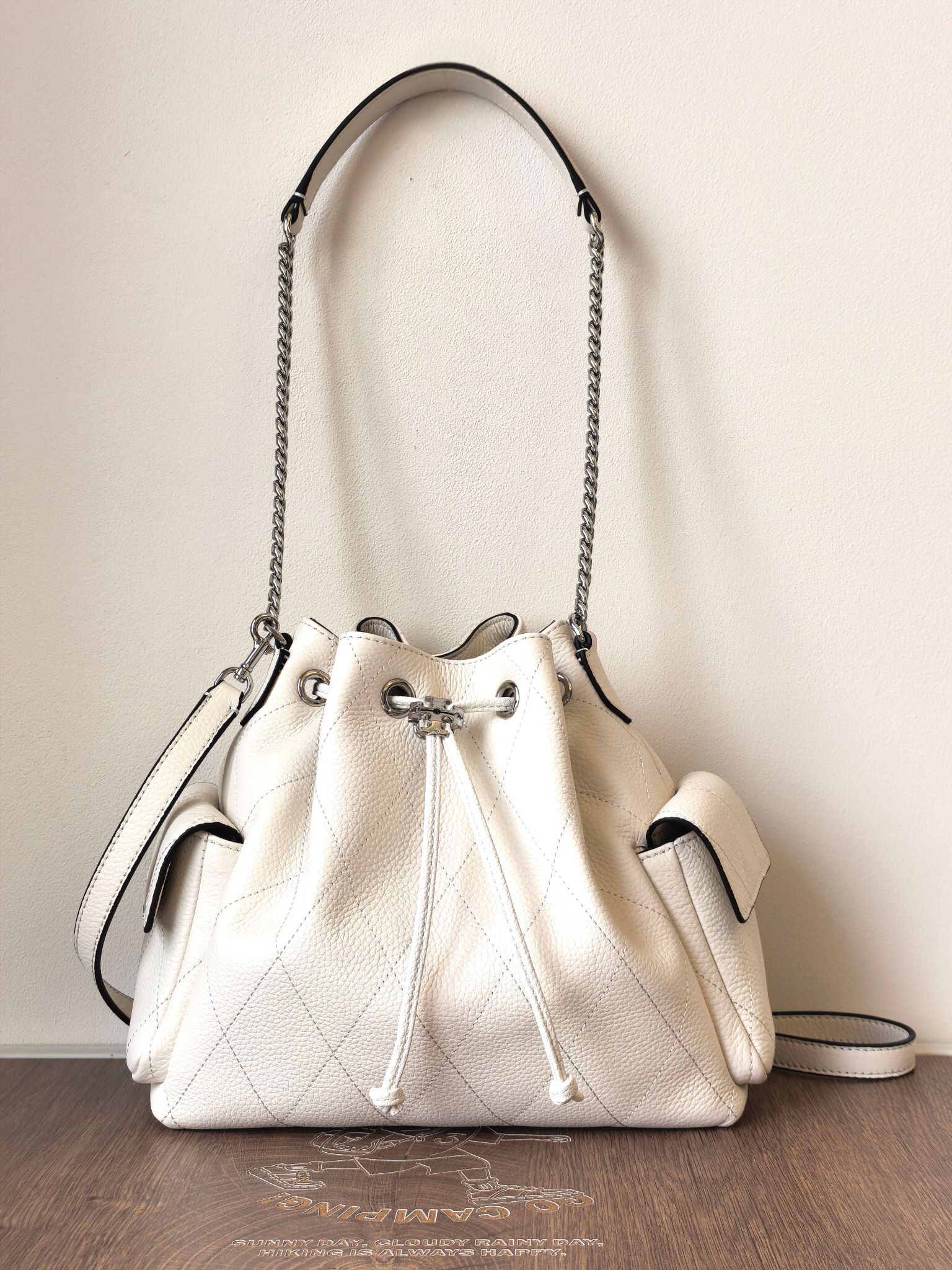 TB Charlie Quilted Drawstring Shoulder Bag - Image 5