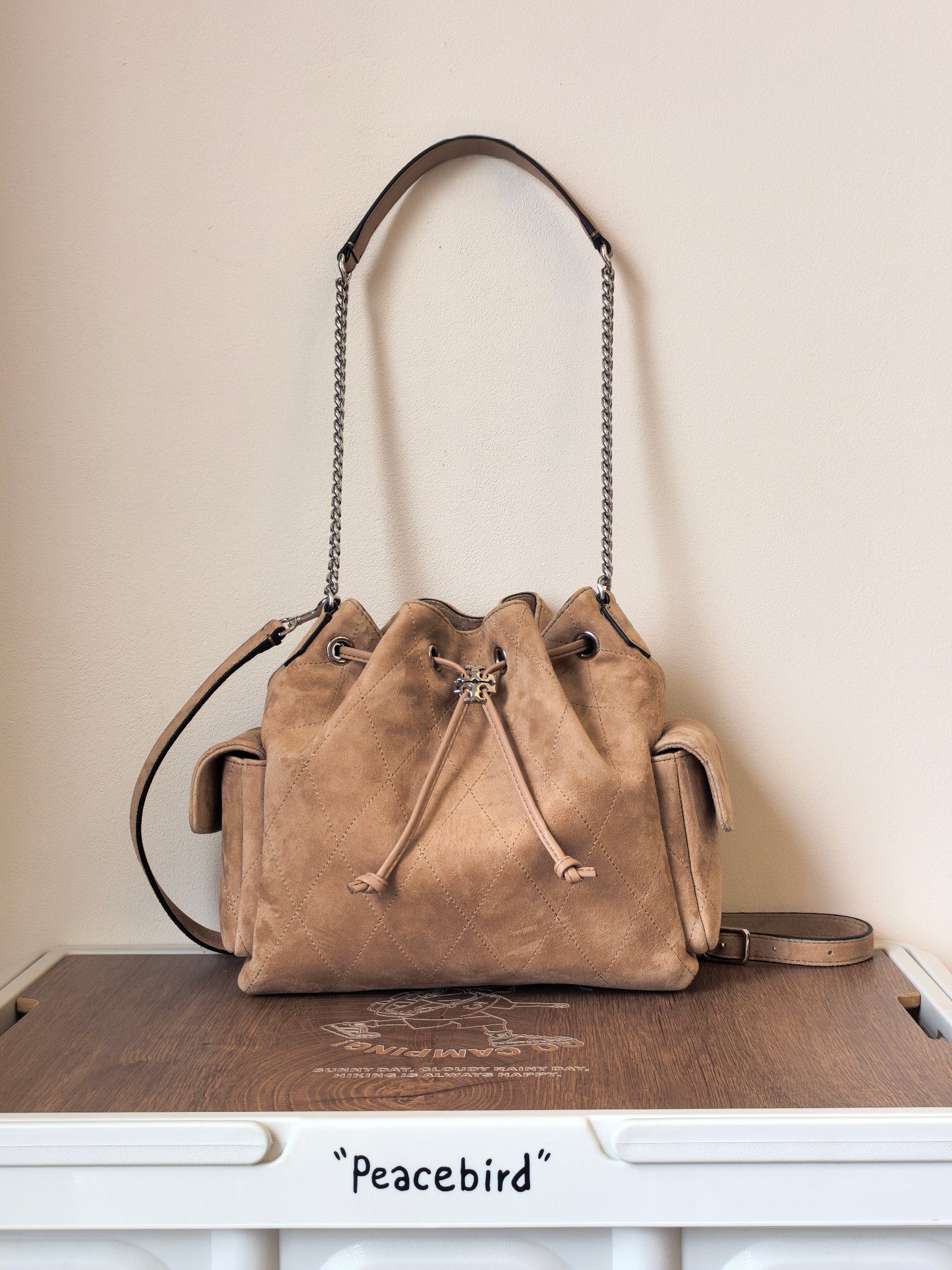 TB Charlie Quilted Drawstring Shoulder Bag - Image 8