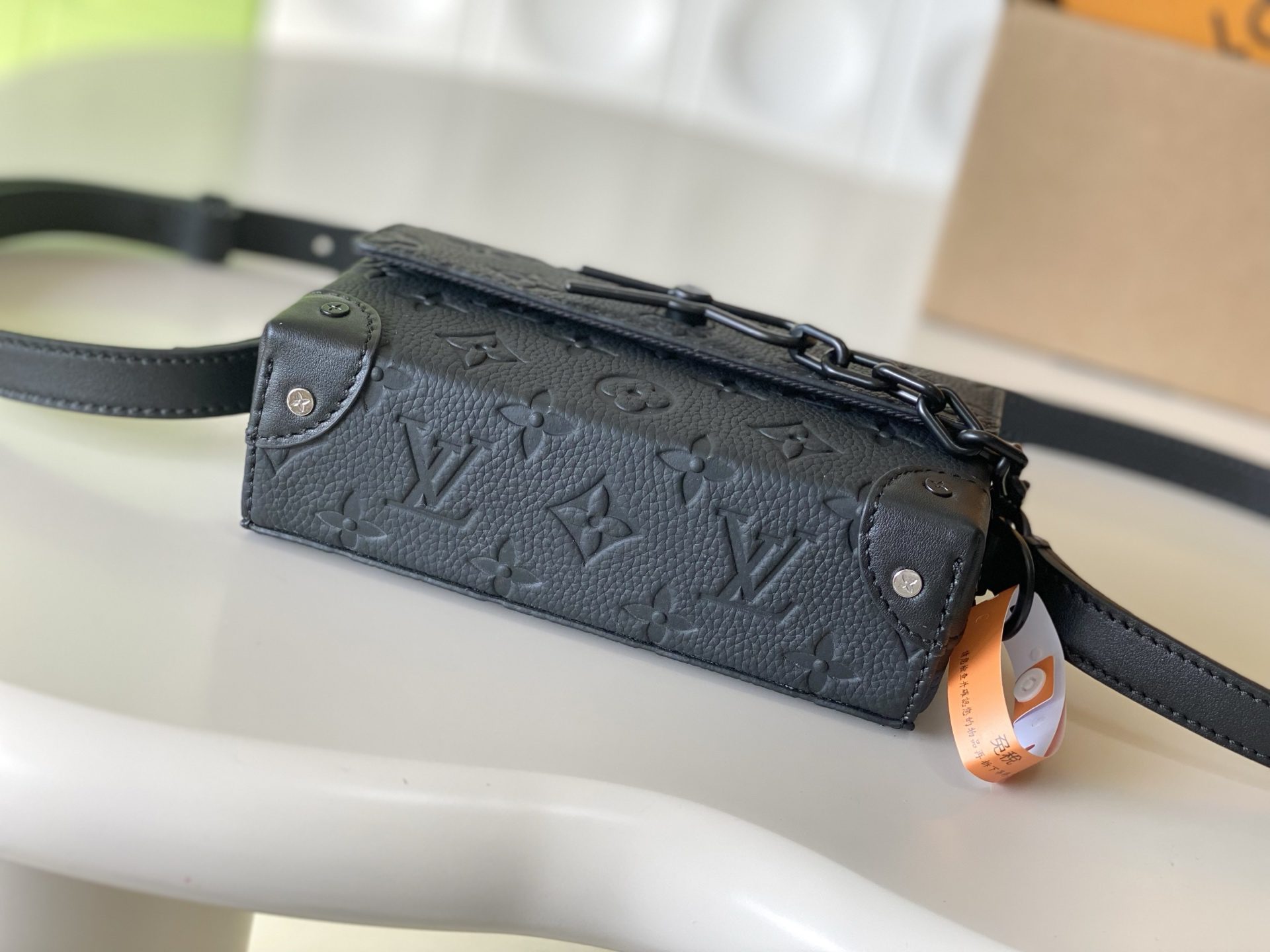 LV Steamer - Image 5