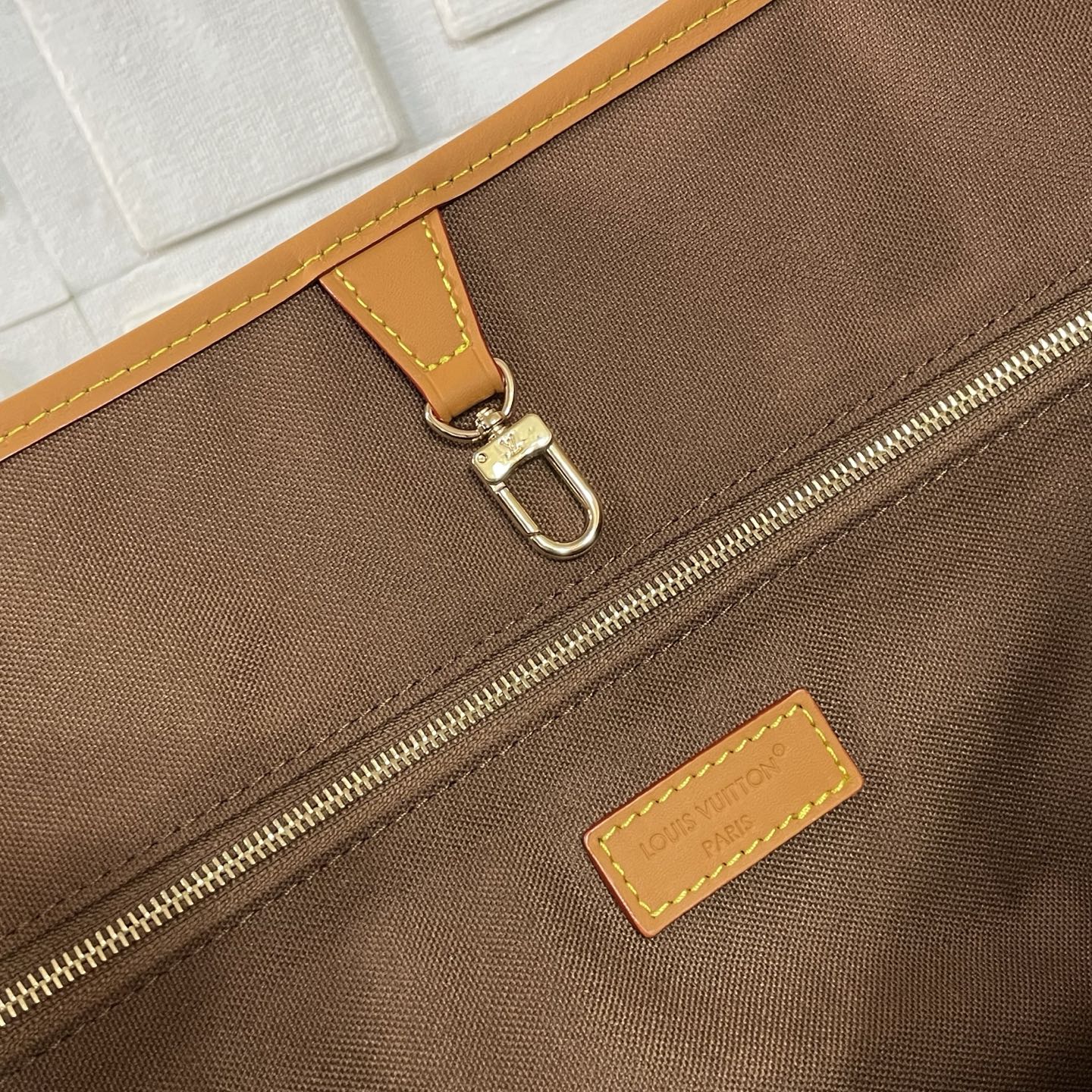 LV Walkaround Tote - Image 10