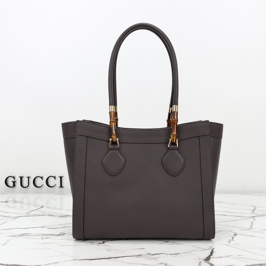 GUCCI Bamboo Tote - Image 2