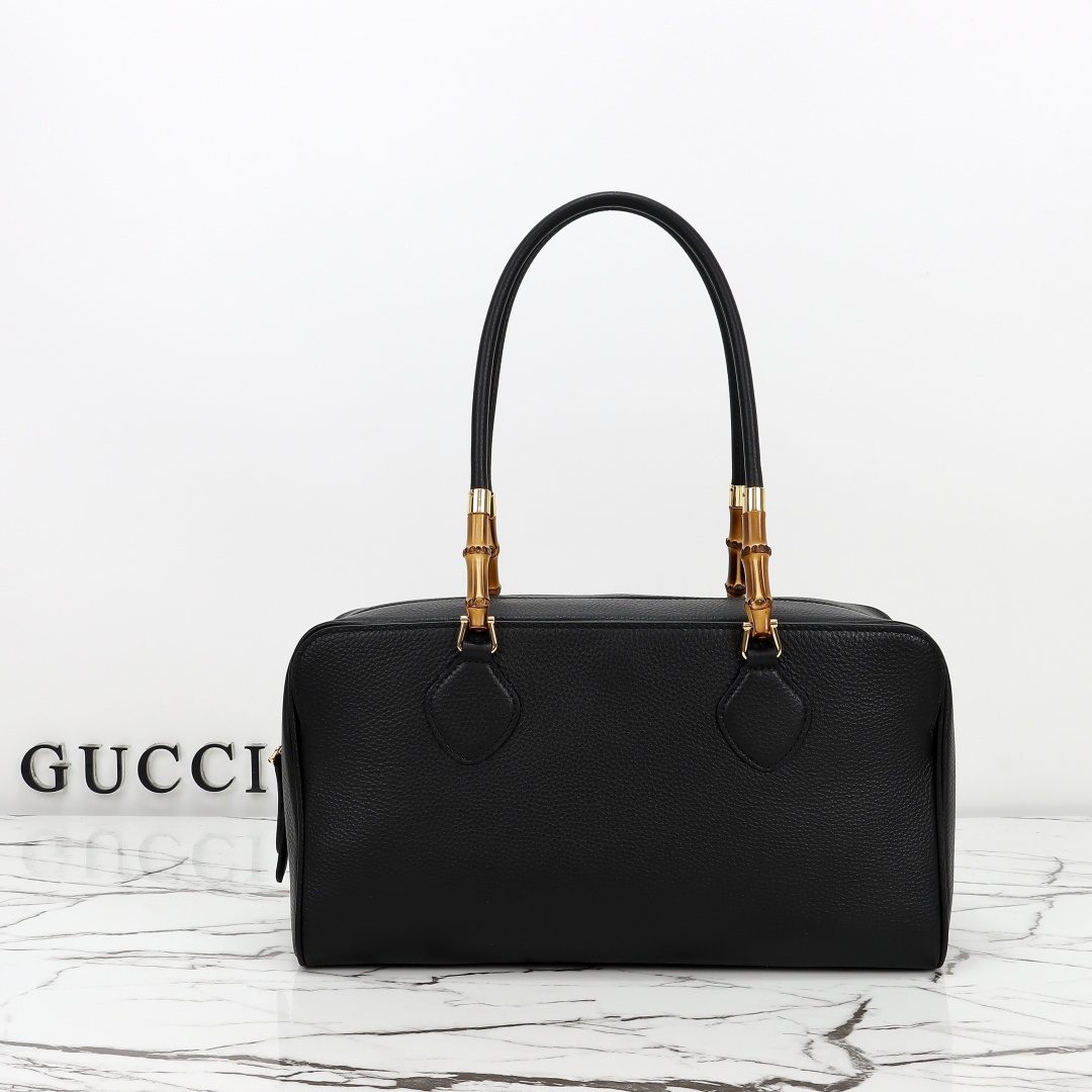 GUCCI Large Boston bag with bamboo-shaped decoration - Image 2