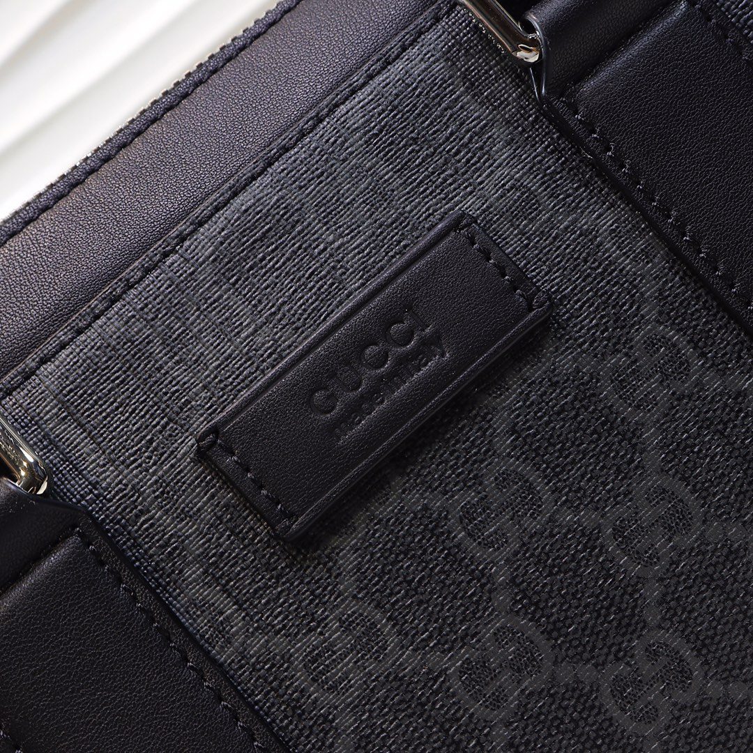 GUCCI Single shoulder crossbody clutch - Image 5